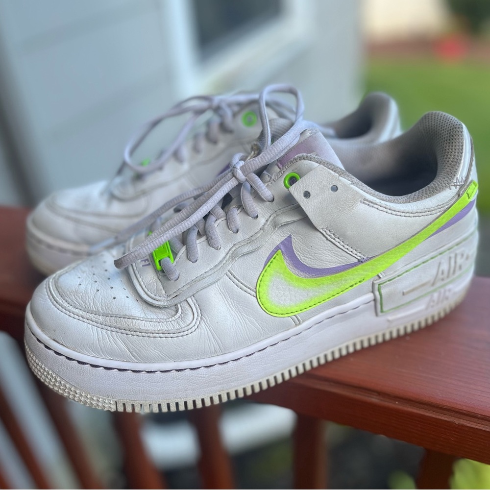 *pre-owned* Women’s size 10.5 Nike Air Force 1 Low Shadow ‘White Electric Green’